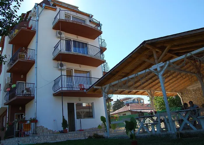 아파트 Ivelin 로제넷츠